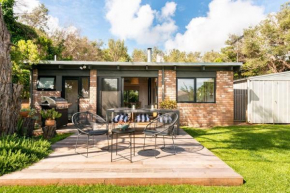 Coastal cottage, perfectly positioned, Tootgarook